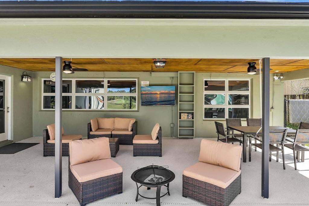 Pool Heat I Firepit And Bbq I 75"Tv I Foosball I 581Mbps Cooper City Zewnętrze zdjęcie